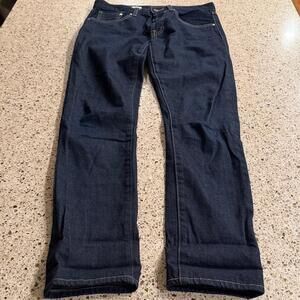 Gap 1969 original fit Jeans Women’s Size 26 Dark Denim